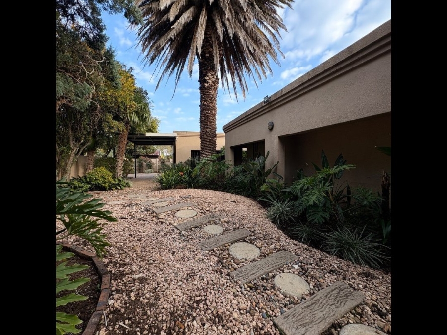 3 Bedroom Property for Sale in La Hoff North West